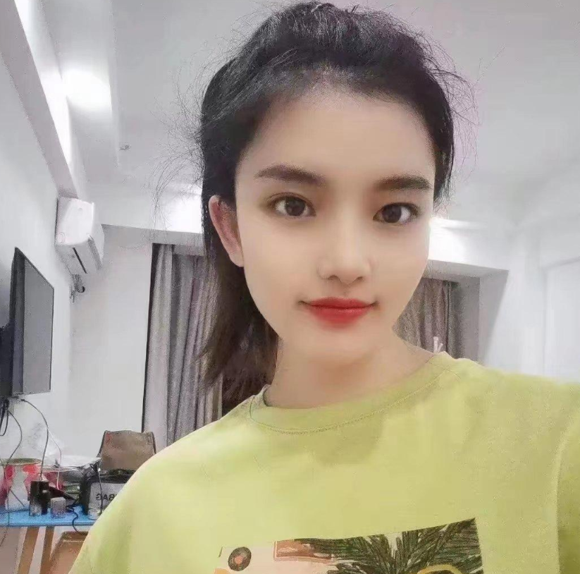 闵行初恋感小姐姐